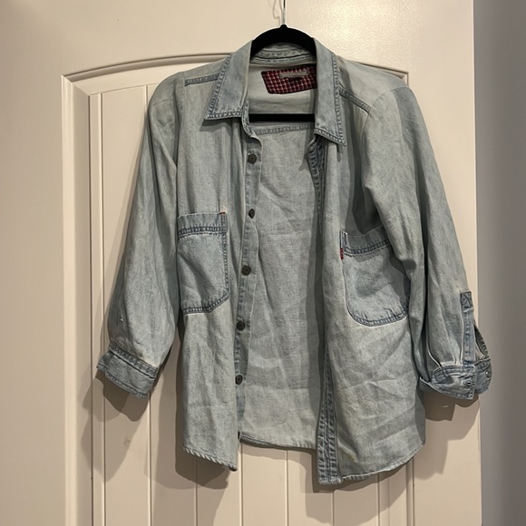 Jean button down - Picture 2 of 3